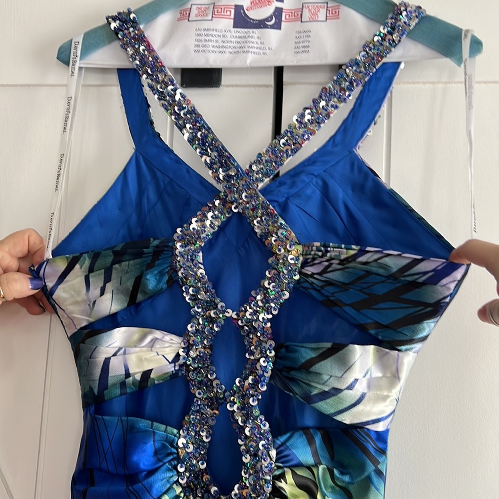 Prom Dress - Picture 4 of 5